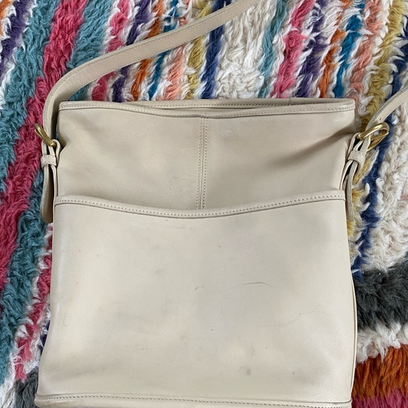Vintage Coach Ivory Leather Bag - Picture 1 of 8